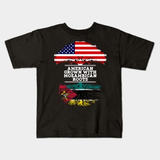 American Grown With Mozambican Roots - Gift for Mozambican From Mozambique Kids T-Shirt